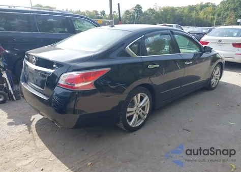 2015 Nissan Altima 2.5 Sl from USA, damaged, VIN 1N4AL3AP8FC108808